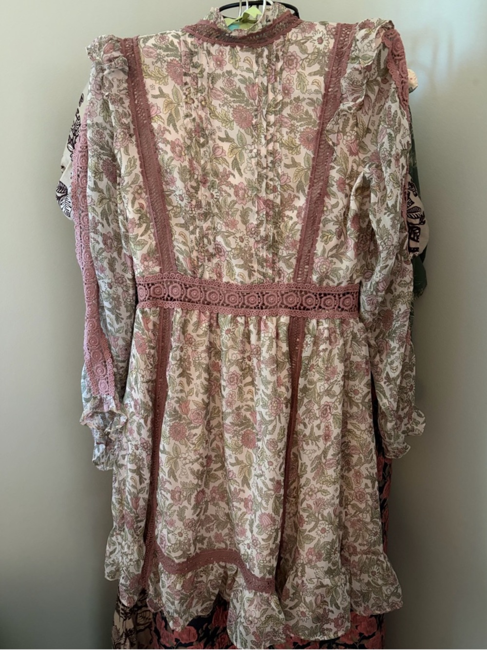 Topshop Floral Lace-Trimmed Dress in Dusty Rose and Cream